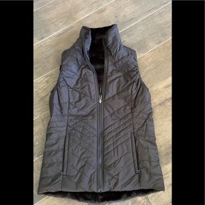 The NorthFace reversible black vest small
